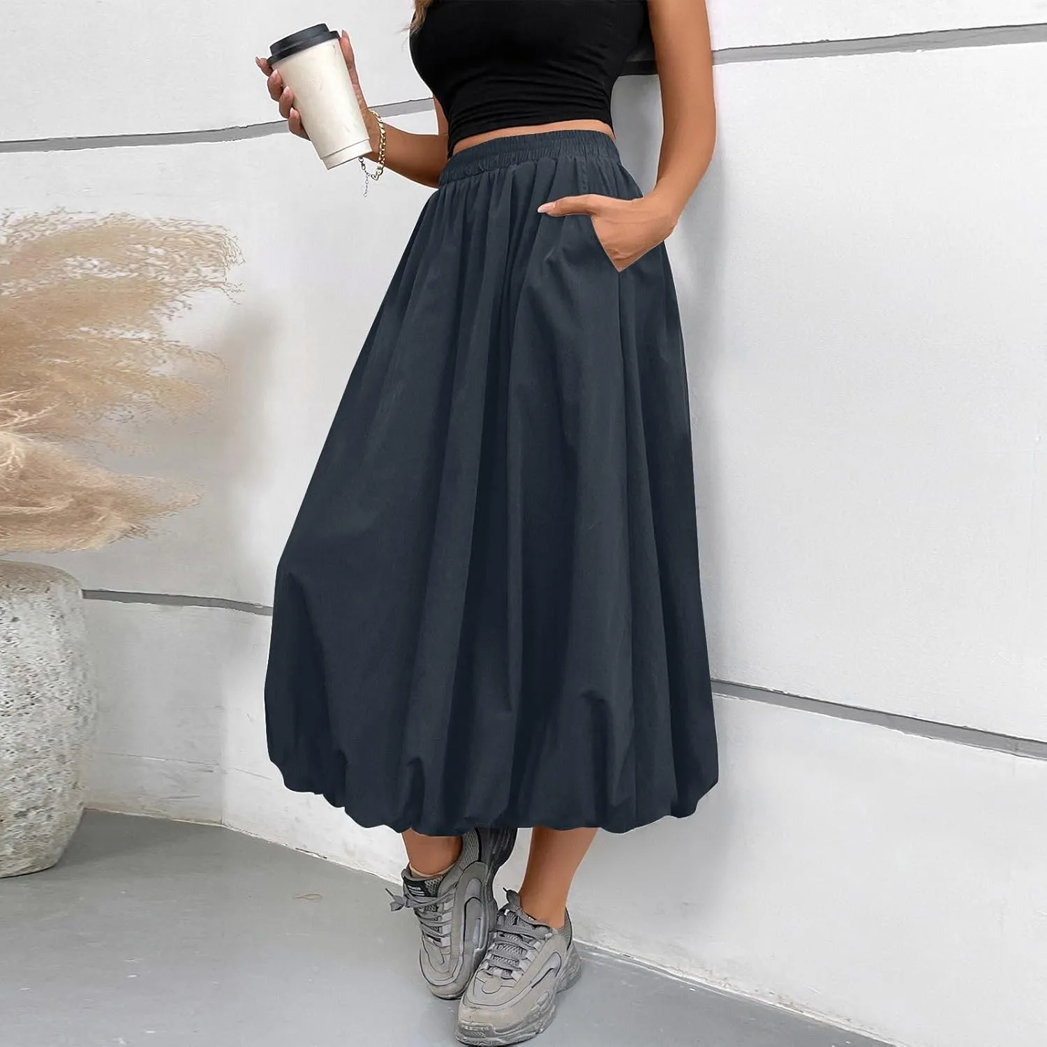 Bubble Midi Skirts for Women Trendy 2025 Summer Vacation Elastic High Waisted Flowy Long Skirt with Pockets