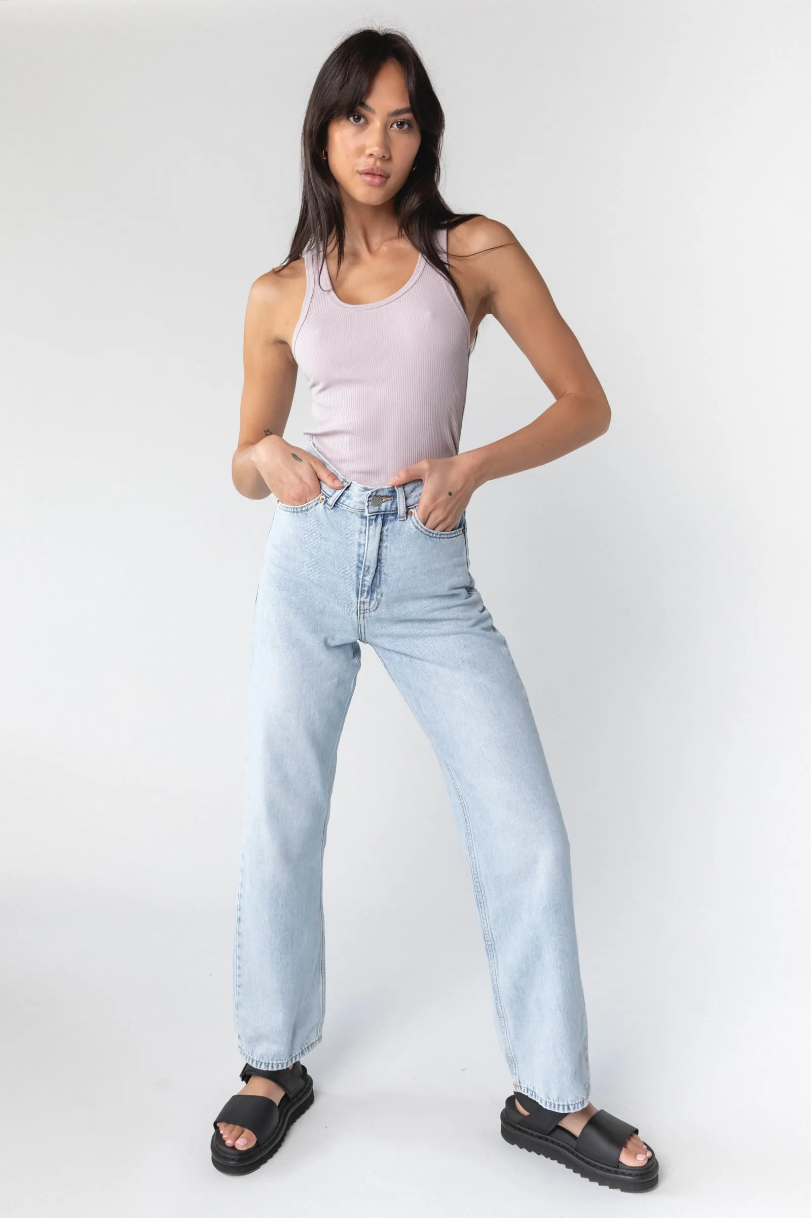 Echo Straight Jeans - Bleach Sky